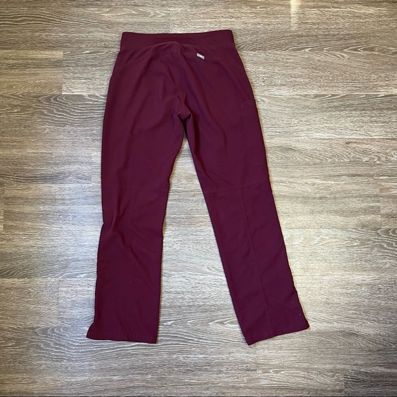 FIGS Kade Cargo Scrub Pants - Size Small - Burgundy - Picture 2 of 4
